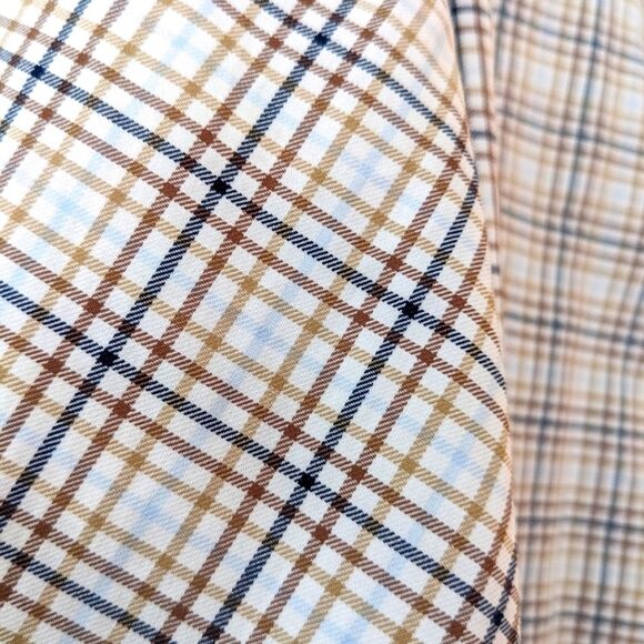 Peter Millar button up collared shirt Medium - Picture 2 of 4